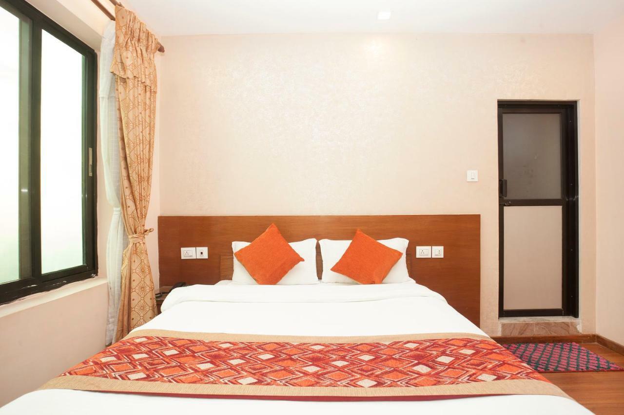 Bojinee Nagarkot Resort Exterior foto