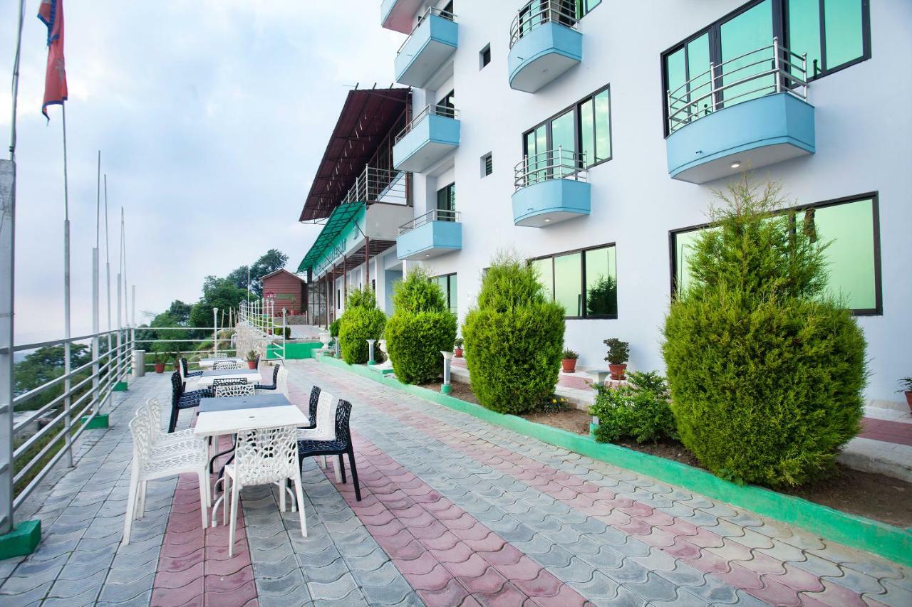 Bojinee Nagarkot Resort Exterior foto